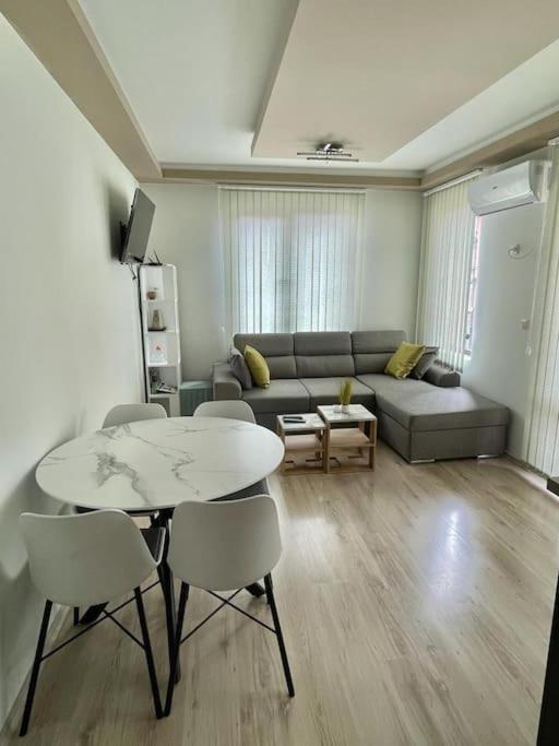 Breeze Apartment ブルガス エクステリア 写真