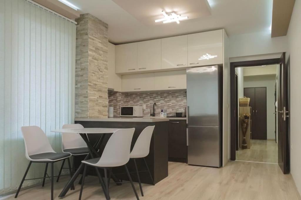 Breeze Apartment ブルガス エクステリア 写真